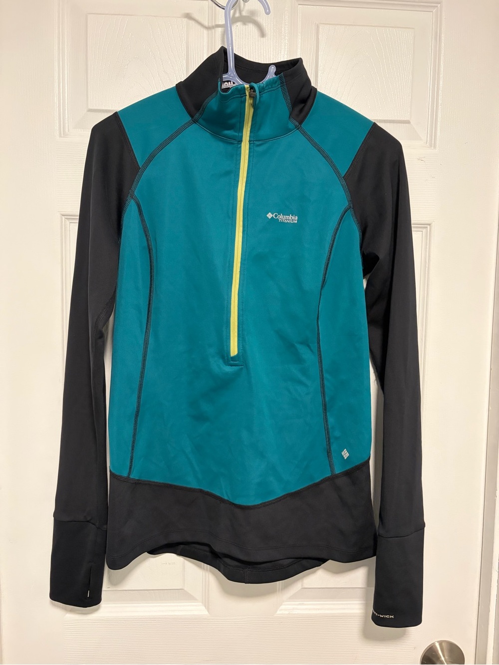 Columbia Women’s Teal and Black Half-Zip